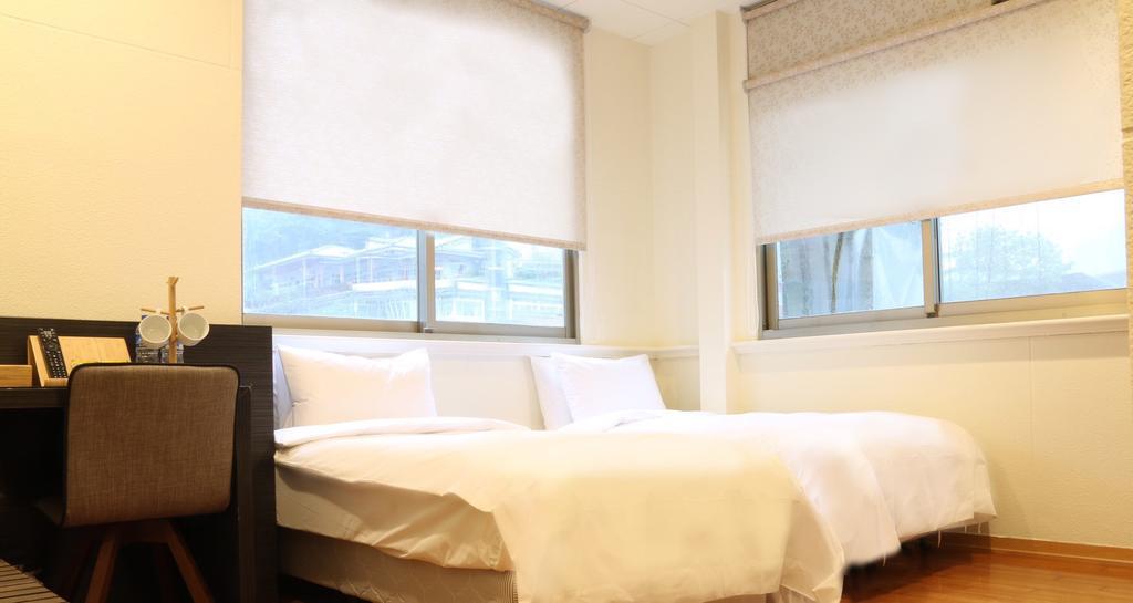 Phoenix Sun Flower Valley Resort Taipei Exterior photo