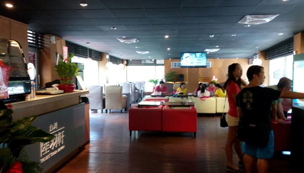 Phoenix Sun Flower Valley Resort Taipei Exterior photo